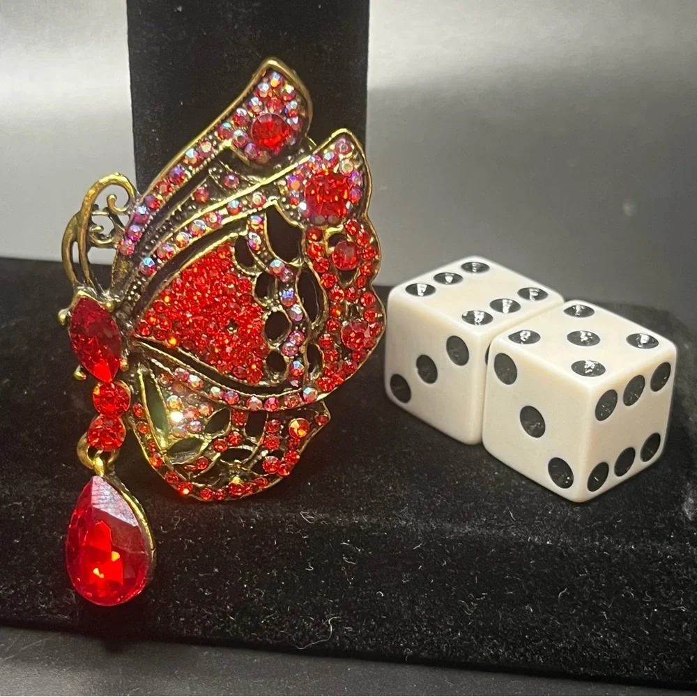 Red Rhinestone Butterfly Brooch Gold Tone Dangle Teardrop. Y2K costume jewelry